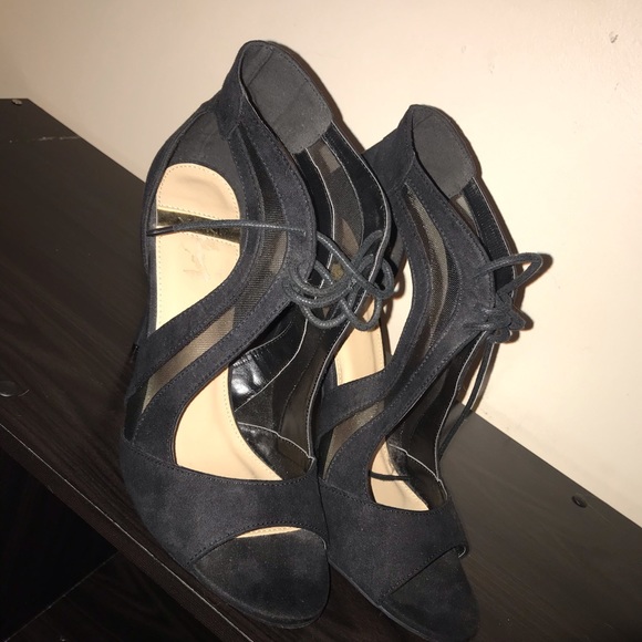 Yoki suede heels - Picture 1 of 3